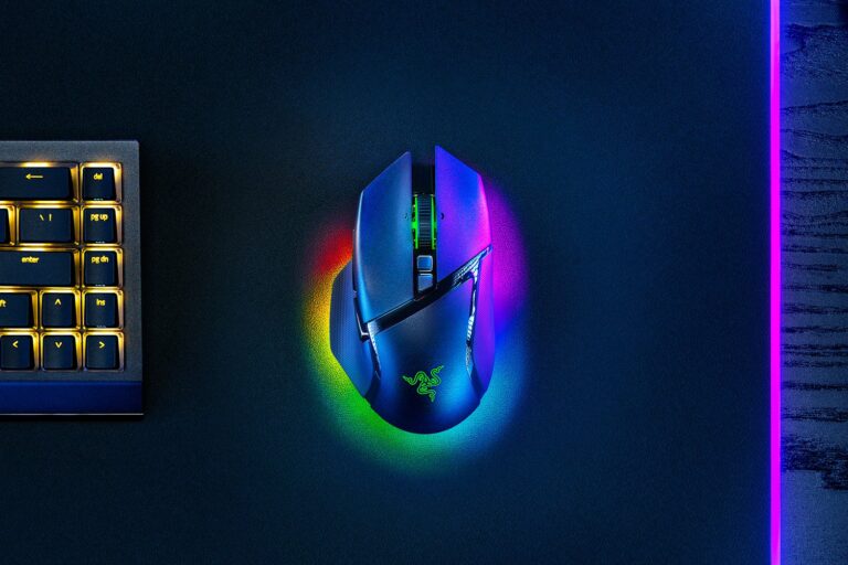 Razer Basilisk V3 Pro, Sensor 35K DPI, Inalámbrico, 11 botones, Negro